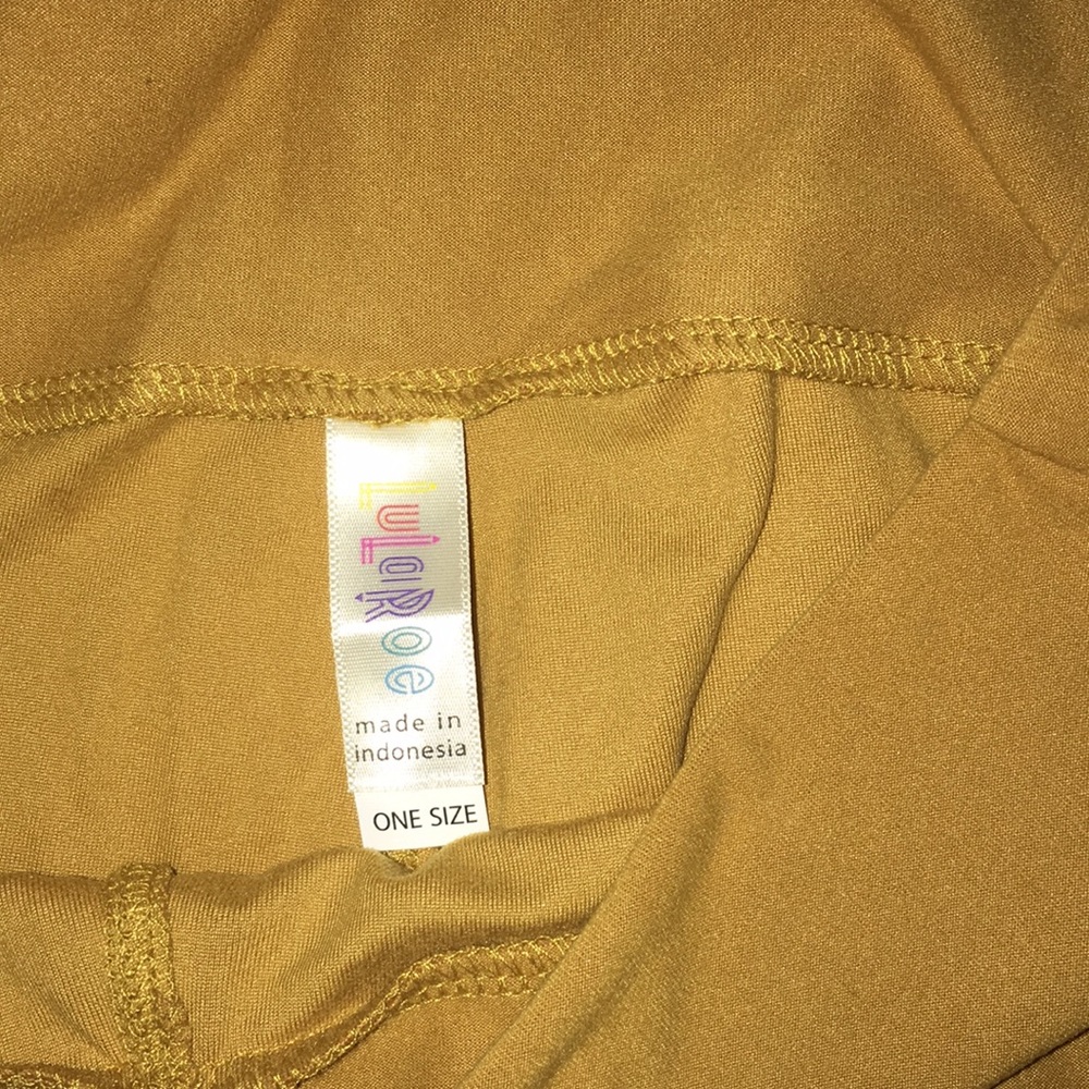 LuLaRoe Mustard Yellow One Size Leggings